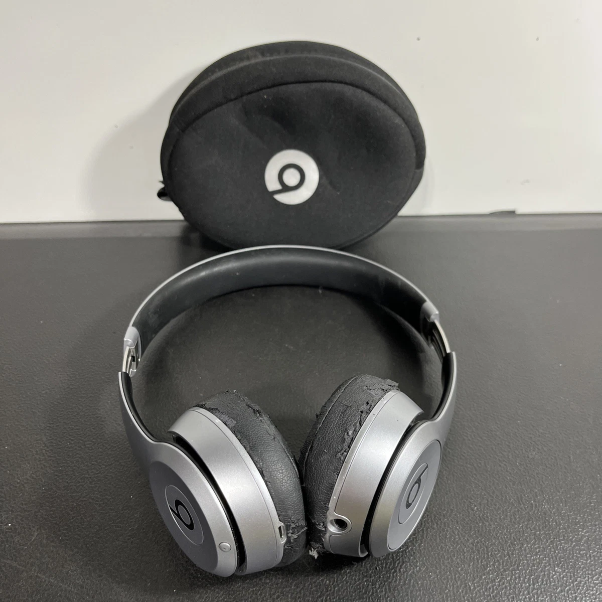 Beats by Dr. Dre Solo2 Silver Headphones for Sale - eBay