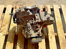 1997-2000 Ford Escort 2.0 Sohc 5 Speed Manual Transmission Transaxle Gear Box 1997-2000 Ford Escort 2.0 Sohc 5 Speed Manual Transmission Transaxle Gear Box