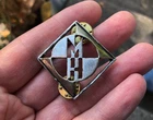 MACHINE HEAD heavy metal pewter badge dated 1995