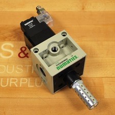 Numactics S32EG04BKMNQX Three-Way Valve with S32-43A Solenoid Relay, 24VDC - NEW