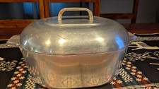 8 Quart Wagner Ware Magnalite Oval Aluminum Casserole Pan with Lid (no trivet)