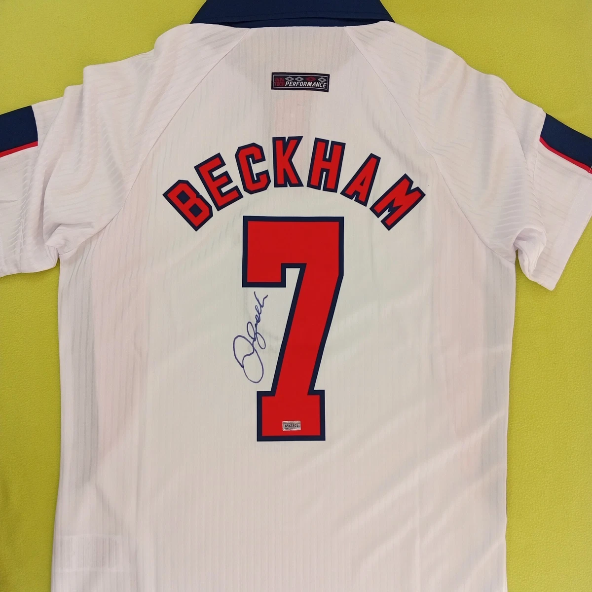 Maillot David Beckham Dédicacé - Manchester United 1998/99, Domicile Rouge, Avec Certificat