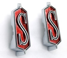 New 1970-1972 Olds Cutlass S Front Fender Emblem Pair Badge Chrome Red Trim