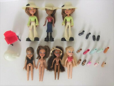 Lot Bratz CLOE SASHA JASMINE w/Clothes, Shoes Salon Dryer & Ski Lodge Chair