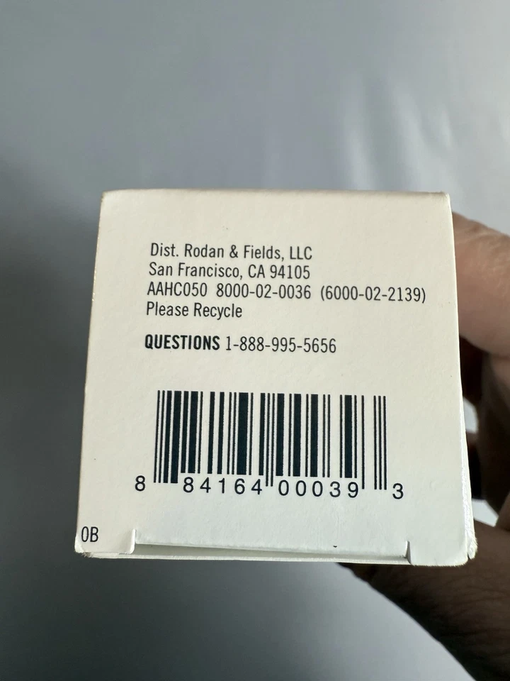 Rodan + Fields Anti-Age Redefine Brightening Hand Treatment Cream 1.7 oz Sealed - Image 4 of 4