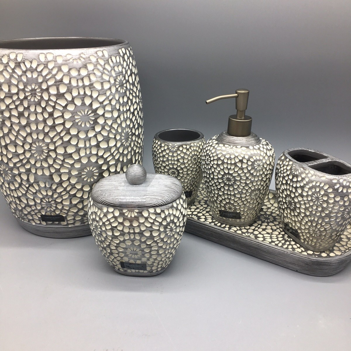 6pc Cynthia Rowley Bath Set Soap Dispenser Jar Toothbrush Cup Tray
