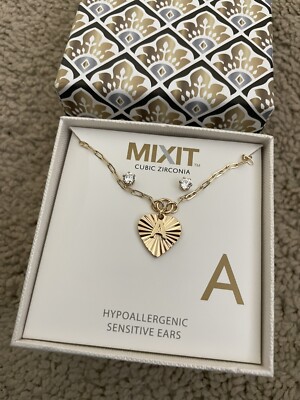 Dragonfly Pendant Necklace & CZ Earrings Set Chain Gift Boxed Mixit Sensitive