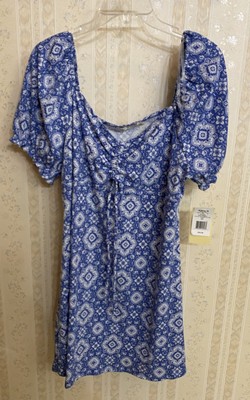 Live To Be Spoiled Brand XXL Blue And White Blouse, New With Tags.