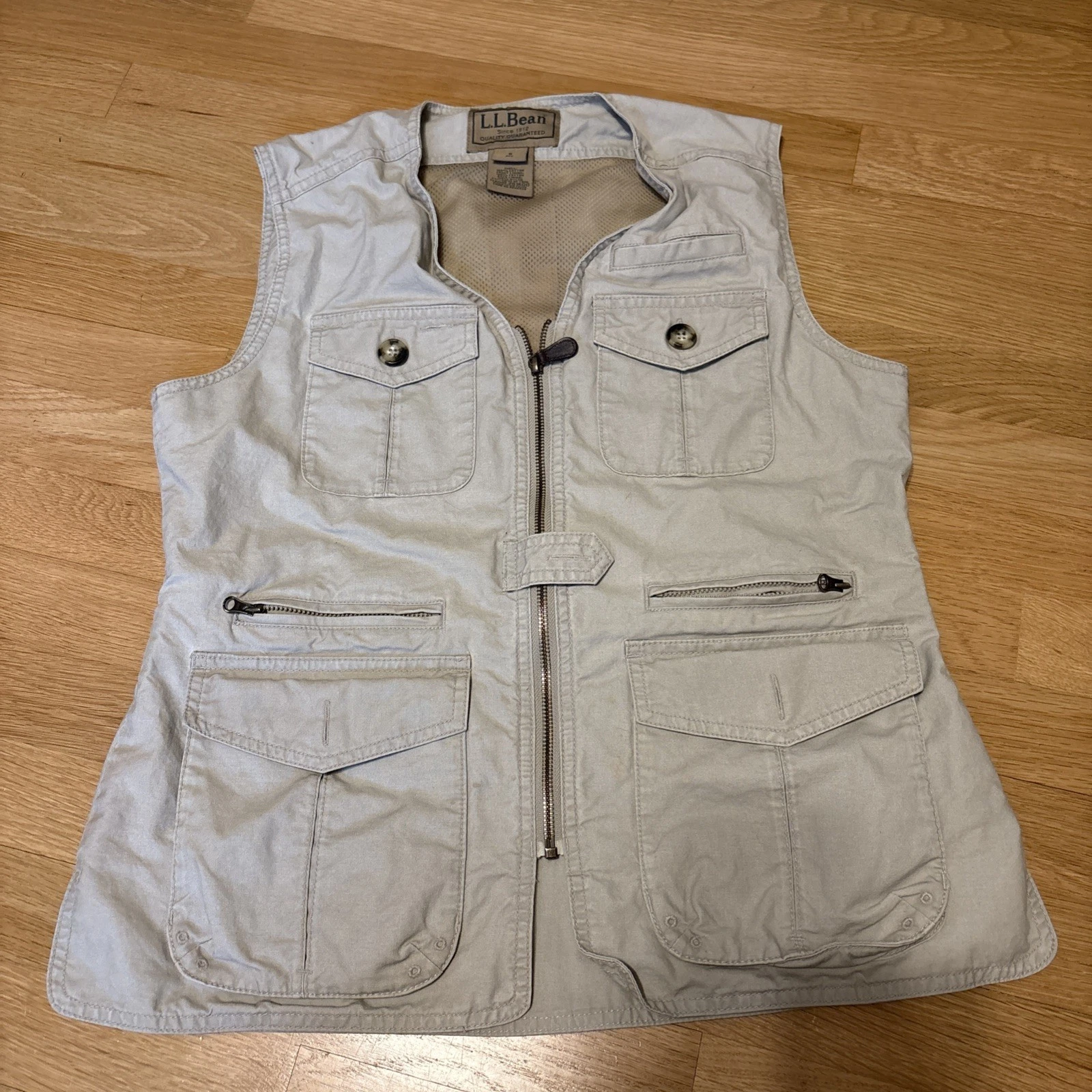 LL Bean Vintage Mens Small Vest Travelers Fishing Hiking Safari 261600 Beige