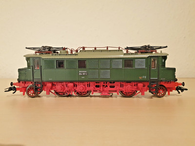 Märklin 3449, Elektrolok BR 204 001-2 der DR, H0, OVP