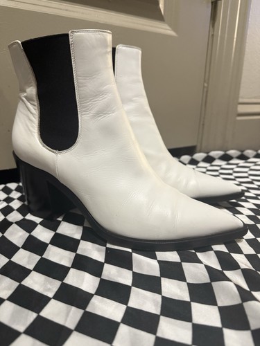Gianvito Rossi Chelsea Romney Calfskin Boots