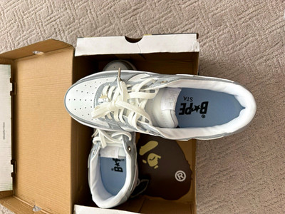A Bathing Ape BAPE BAPESTA Men's Low Top Lace-Up Sneakers White/Gray NIB