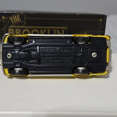 Brooklin Models 1:43 1954 Dodge Royal 500 Yellow/Black Diecast