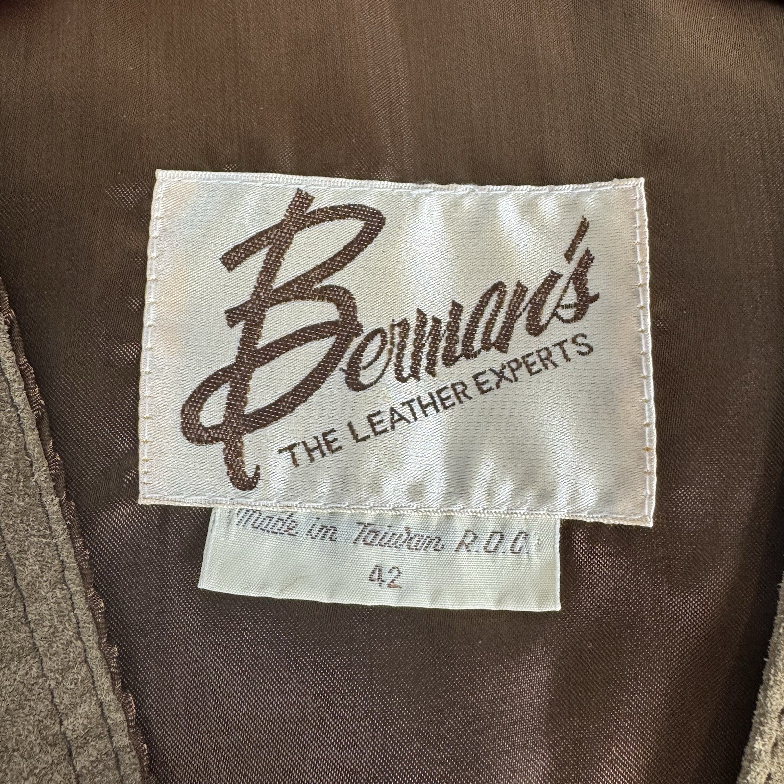 Vintage Bermans Brown Suede Leather Experts Vest Mens Size 42 Large Button Front