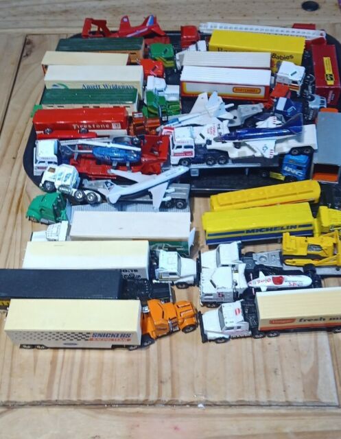 Job lot of 26 matchbox convoys vgc-good play worn condition dated from 60-90's⭐