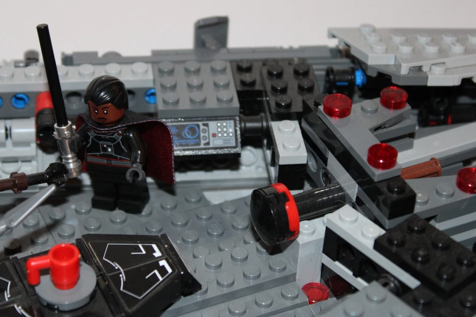 Retired Star Wars Lego set #75315 Imperial Light Cruiser 100% complete w/manual! - Image 4 of 4