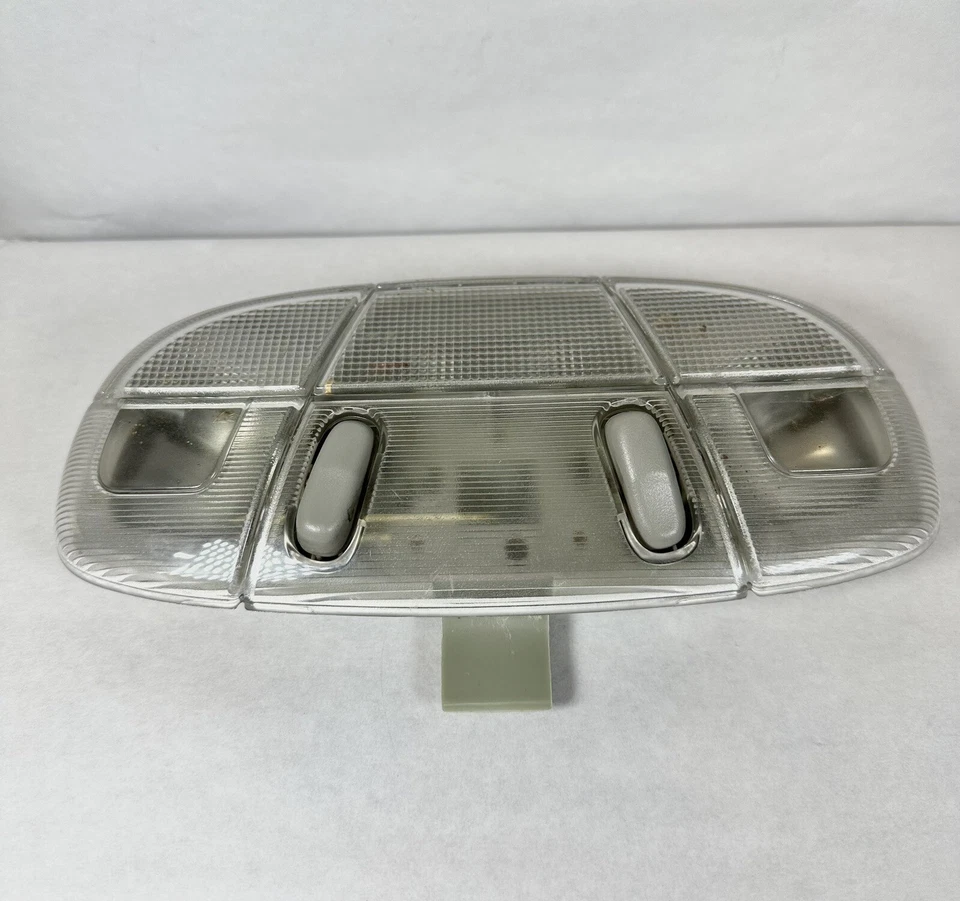 ⭐️ Cúpula de carga interior trasera Ford Taurus 2000-2007 | OEM Foto 2 de 4