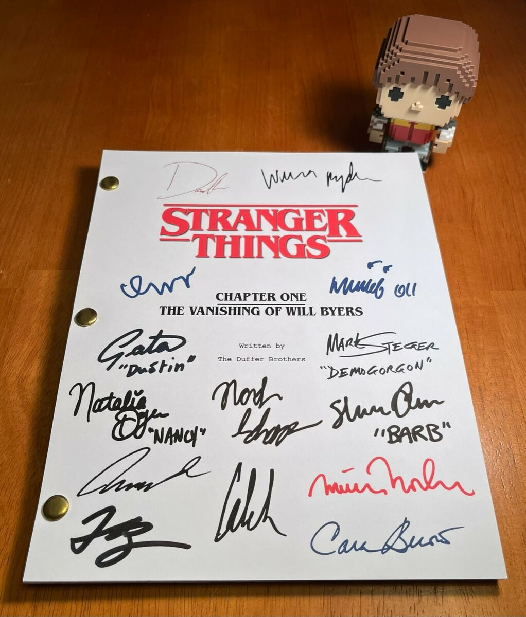 ⚘「𝑾𝒊𝒍𝒍 𝑩𝒚𝒆𝒓𝒔」  Cast stranger things, Stranger things characters, Stranger  things