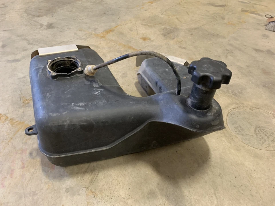 08-10 Arctic Cat Thundercat 1000 / 700 H1 (incl Mud Pro) Fuel Tank Gas Tank * - Image 2 of 4