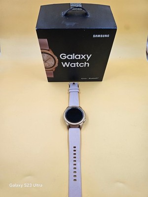 Samsung Galaxy SM-R810 42mm Rose-Gold Gehäuse Rosa / SM-810NZDADBT