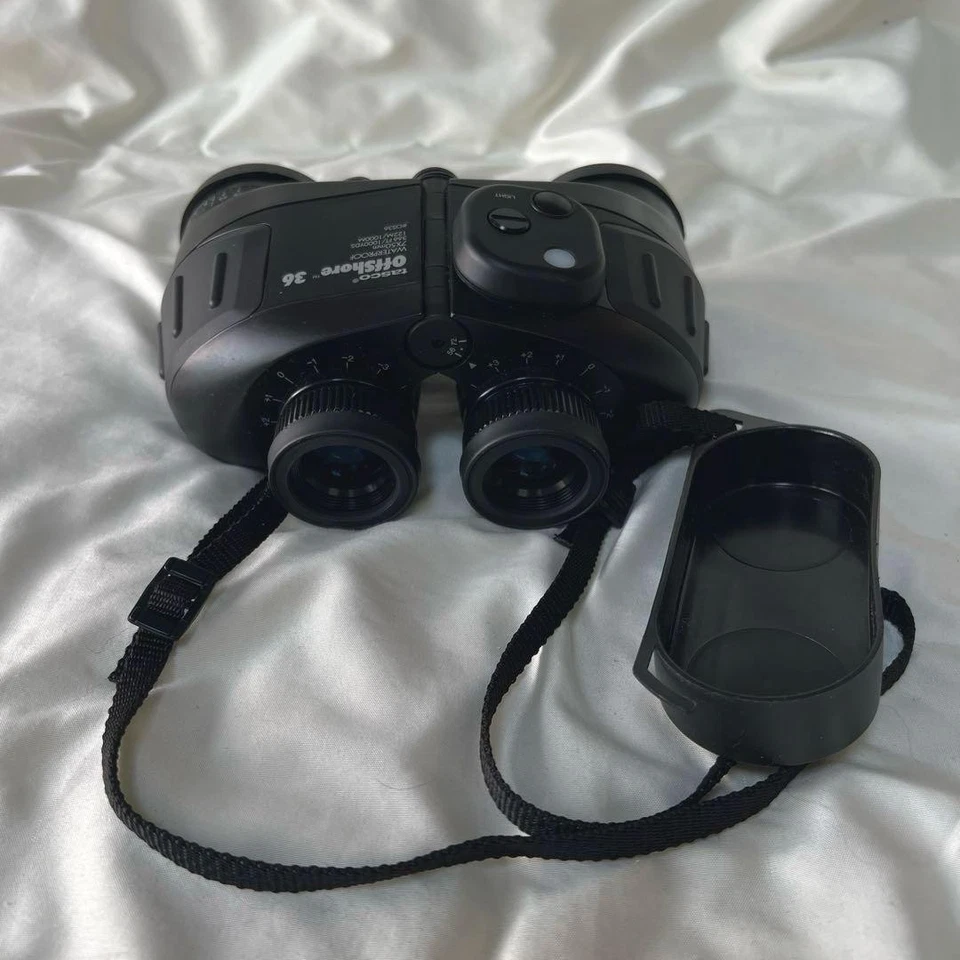 Tasco Offshore 7x50 Waterproof Marine Binoculars w/ Case & Manual - Image 3 of 4