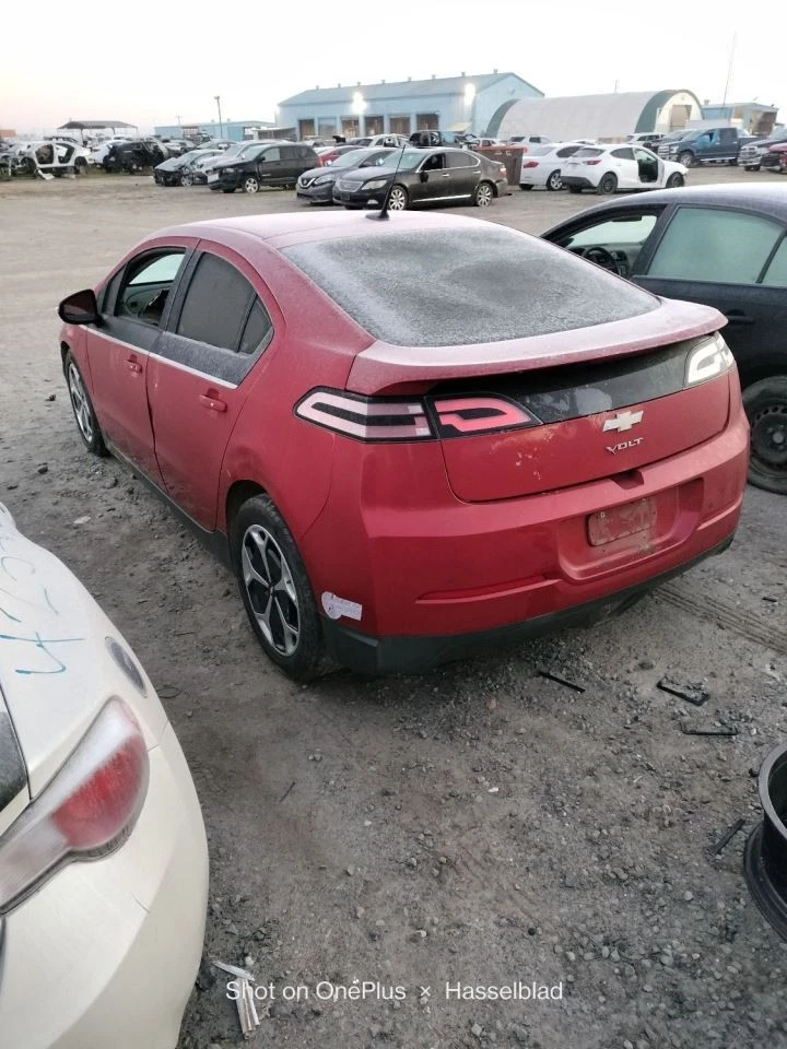 PIEZAS DE FRENO EMERGENTES CHEVROLET VOLT 2013 Foto 4 de 4