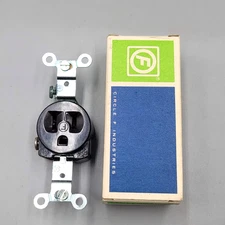 Vintage Circle F 2514 Brown Single Grounding Receptacle 15A 125V Made USA 1976