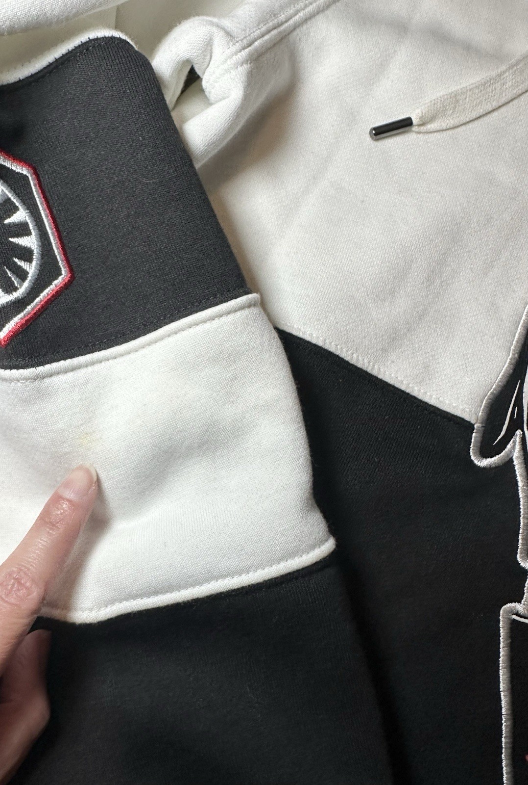 DISNEY PARKS Star Wars Men's LARGE Kylo Ren Supreme Leader Hoodie Sweatshirt thumbnail 5