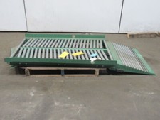 Roach Herringbone Singulator Gravity Roller Conveyor Roller Ramp 35"x 72" OAL