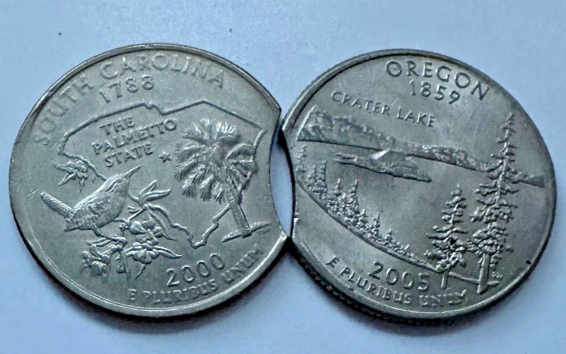 2000P S. Carolina Quarter + 2005P Oregon Quarter ERRORS 7% round clip SET - Image 2 of 4