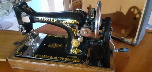 macchina da cucire singer d'epoca - Foto 7 di 12