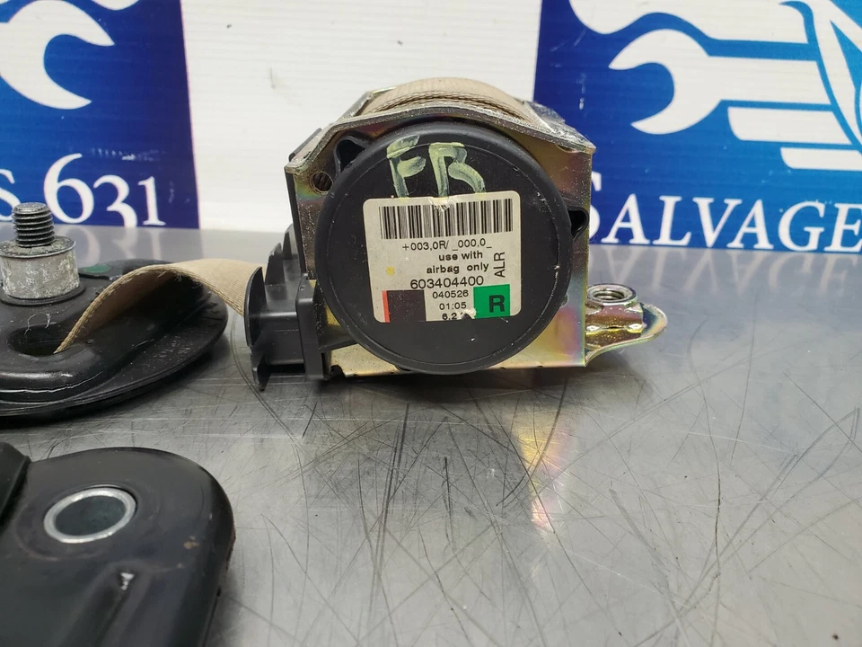 2005 Bmw 645ci E63 OEM bege creme passageiro dianteiro direito cinto de segurança e fivela 123k - Imagem 2 de 4