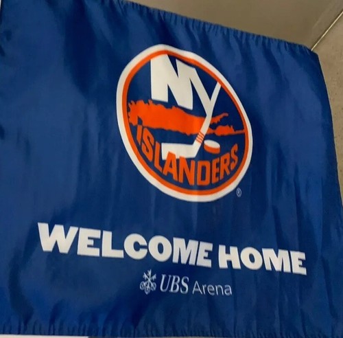 NY ISLANDERS BANDERA BANNER SGA BIENVENIDO A CASA NHL HOCKEY UBS TEMPORADA INAUGURAL 2021 - Imagen 9 de 9
