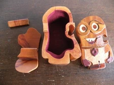 Minon wood Puzzle Box for Jewelry 4" velvet lined F7