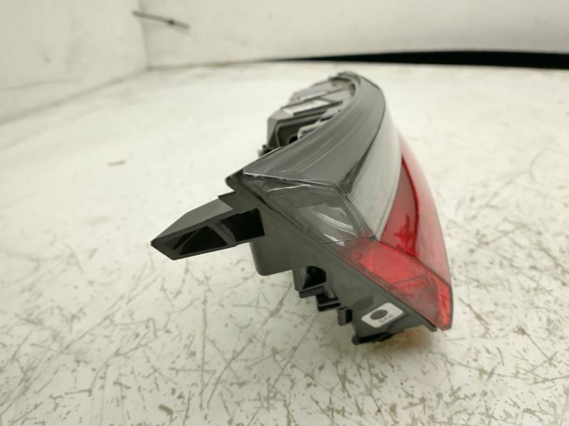 2021 M850i Convertible F91 Left Driver Tail Light Lid H7744577913  