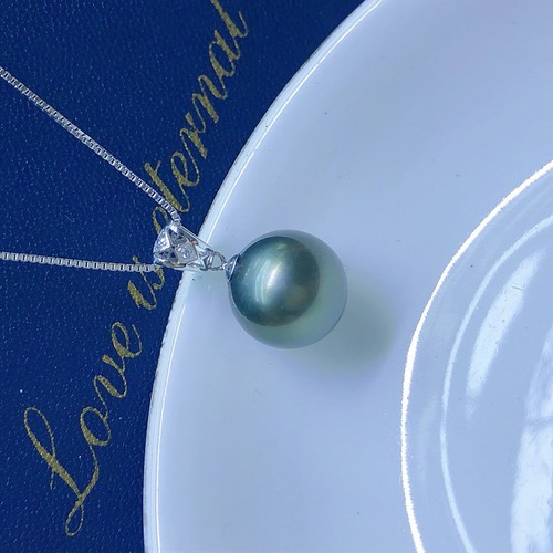 11.3mm Tahitian Green Pearl Pendant Intense Olive Green Color 18k WG Diamonds - Picture 10 of 13