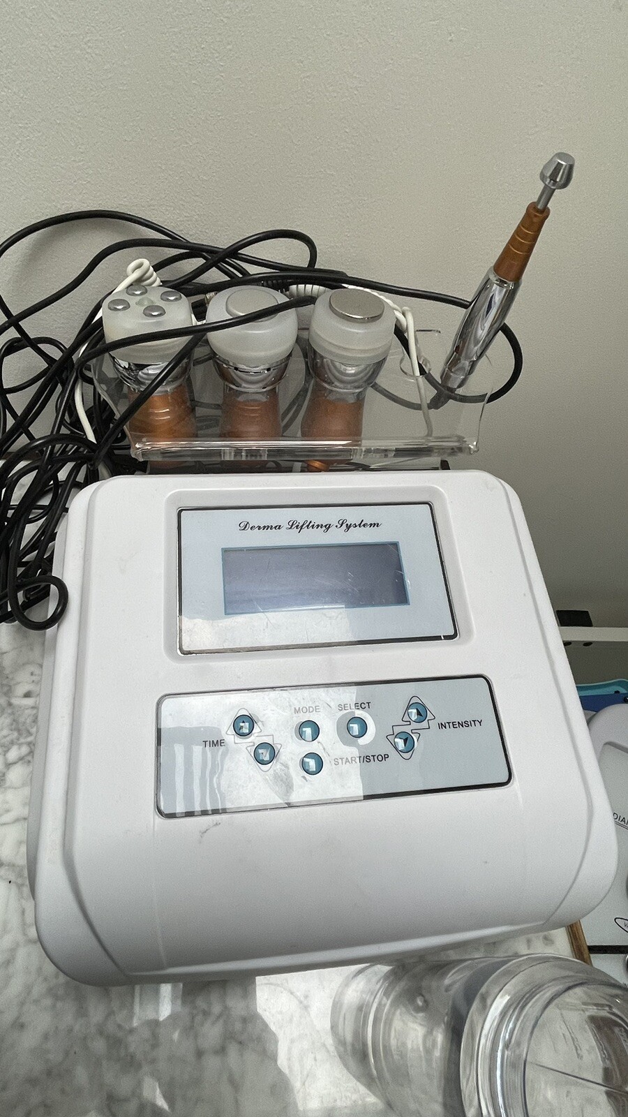 Derma Lifting System