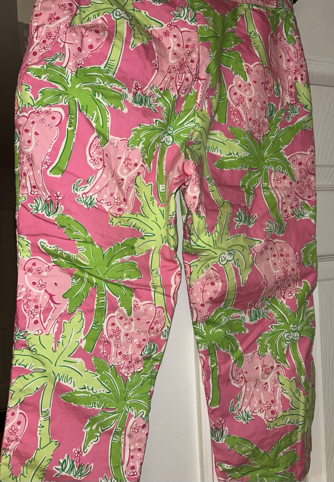 Picture 2 of 4