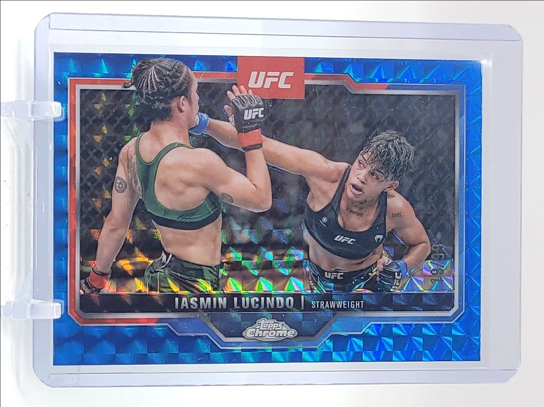 IASMIN LUCINDO 2025 TOPPS CHROME UFC BLUE GEOMETRIC REFRACTOR /99 Q0223