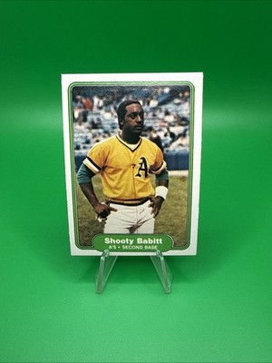 1982 Fleer - Shooty Babitt #86 (RC). Ink Bleed Plus Rough Cut. H2