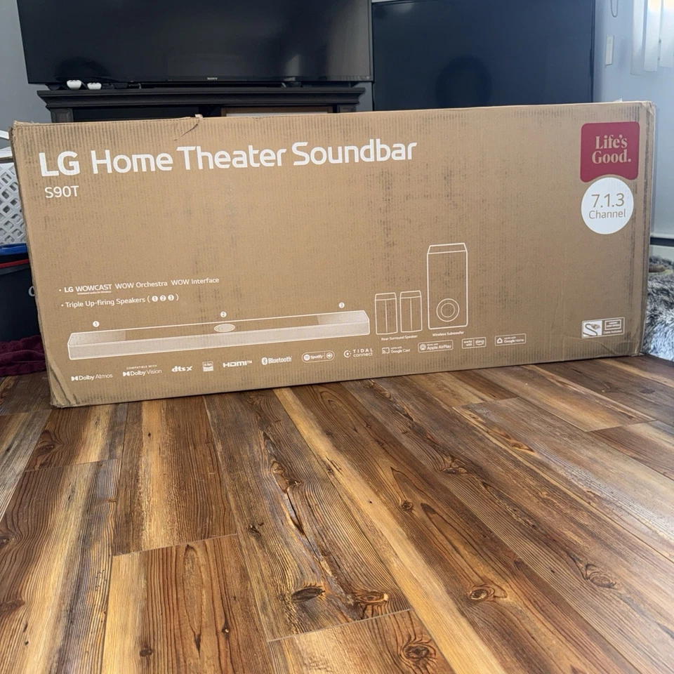 Barra de sonido LG S90TR 7.1.3 canales Dolby Atmos con altavoces traseros inalámbricos + subwoofer Foto 2 de 3