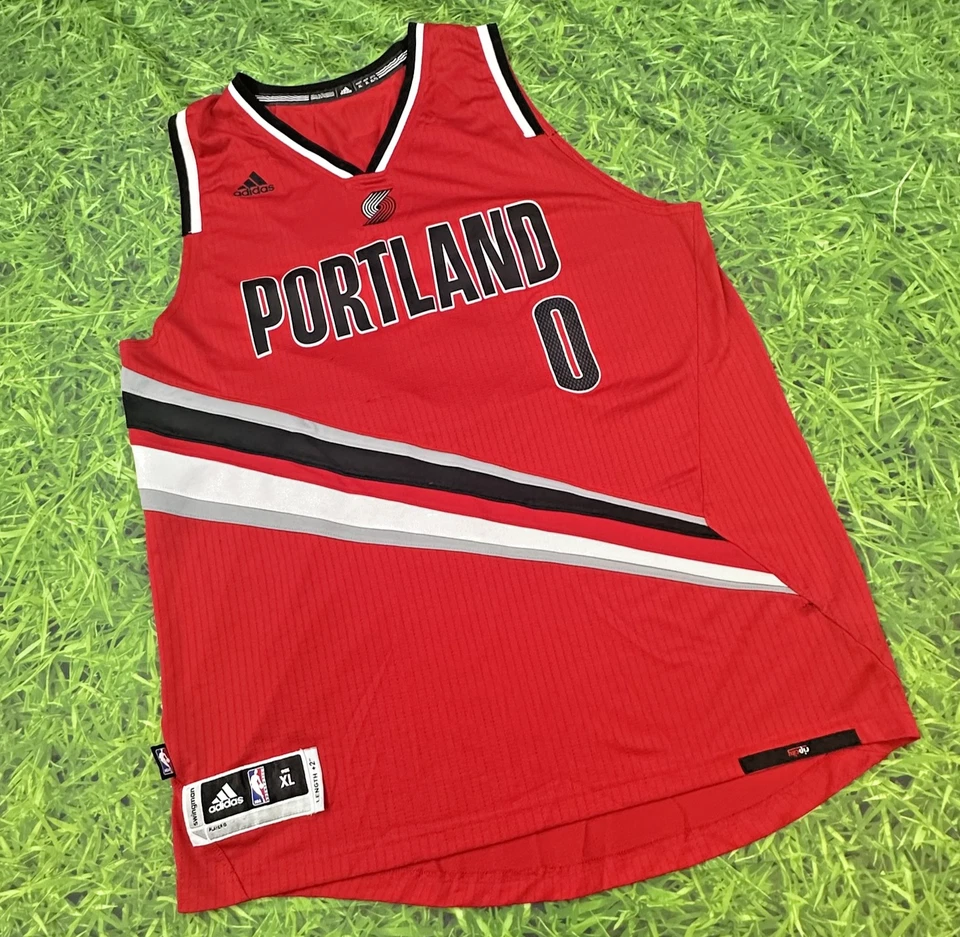 Camiseta deportiva Portland Trail Blazers Damian Lillard para hombre XL Adidas Swingman +2 roja NBA Foto 2 de 4