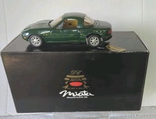 Kyosho Mazda Mx-5 Miata Cabriolet 2007 1:18 7011