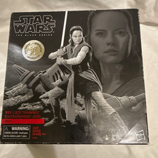 Hasbro Star Wars The Black Series Rey Jedi Training Action Figure