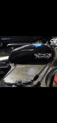 Paar Sozius Fußrastengummis Für Norton Commando (ab 1963+) – Schwarz, OEM 04-2569 Paar Sozius Fußrastengummis Für Norton Commando (ab 1963+) – Schwarz, OEM 04-2569