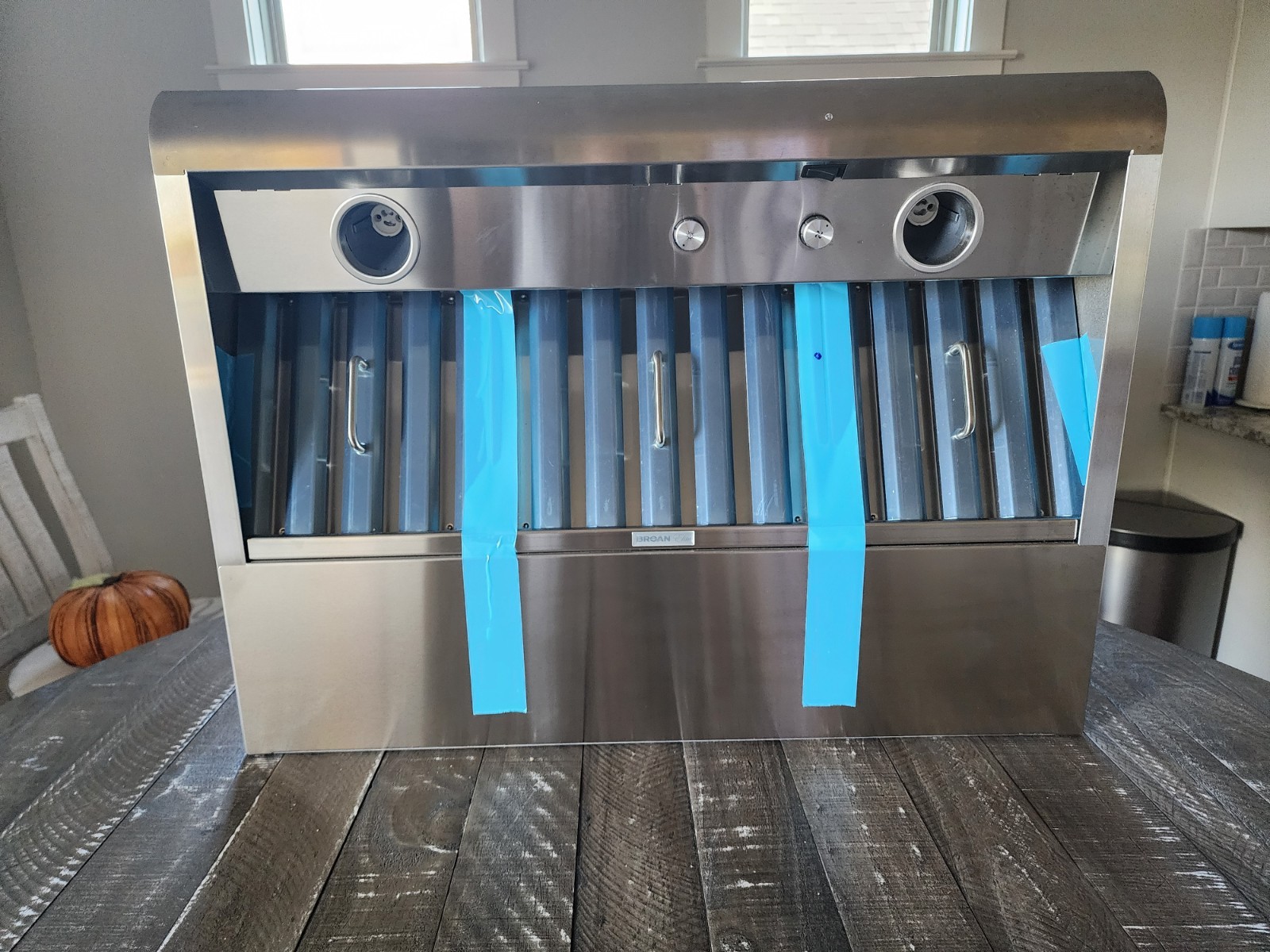 Broan Elite 30 inch range hood under cabinet E6430SS 600CFM