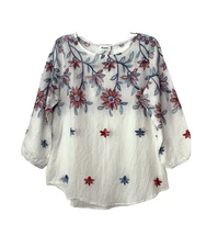 Anthropologie Kindred Blouse White Embroidered Floral 3/4 Sleeve Size Medium NEW