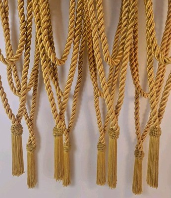 Decopro Brass Gold Shiny Tassel Tiebacks 8pcs. (4 Windows) 