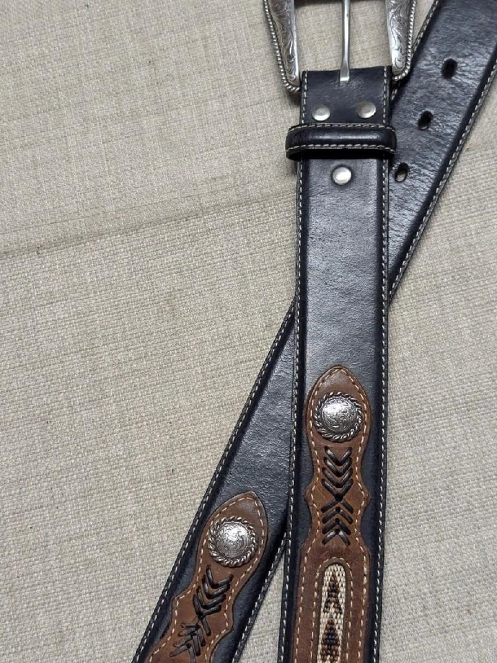 Cinturón hebilla vintage NOCONA cuero occidental 36 vaquero CONCHO nativo americano Y2K Foto 3 de 4