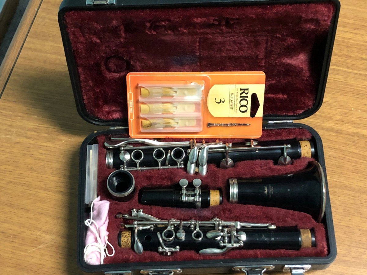 YAMAHA YCL-26II クラリネット Yamaha YCL-26 Bb Student Clarinet w/Hard Case | Made In